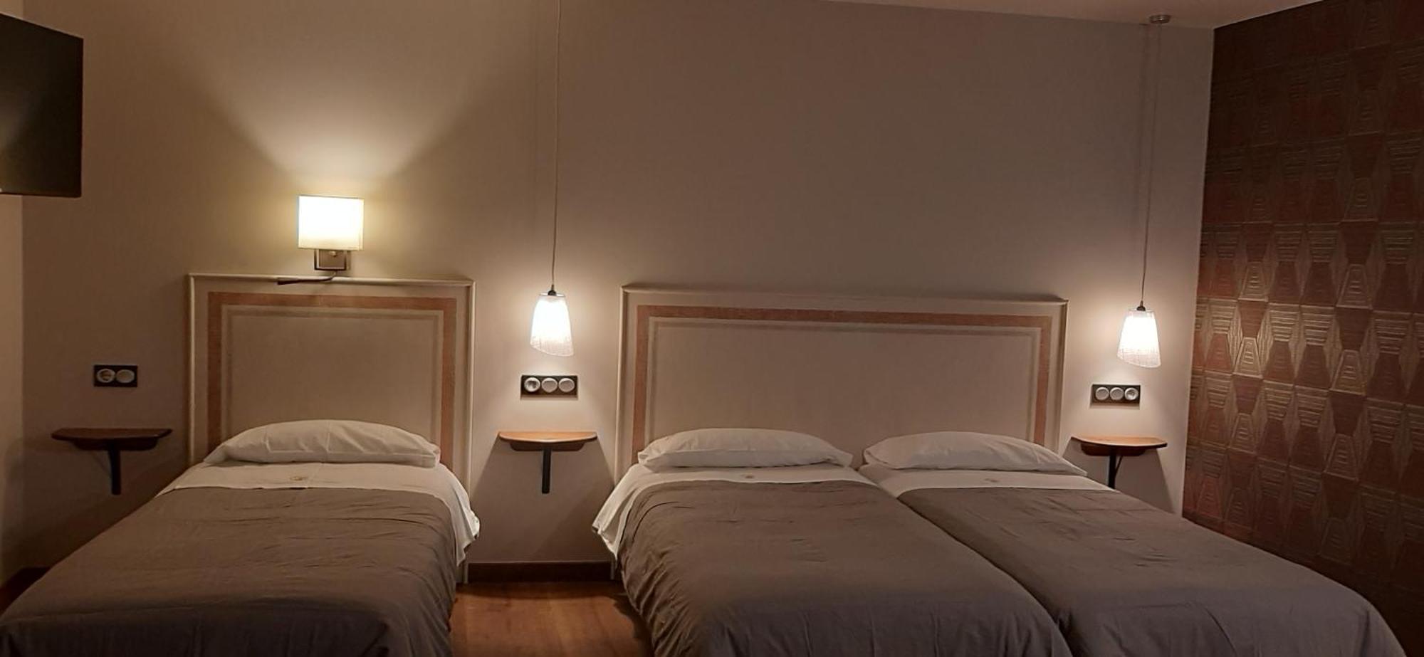 Hostel-Albergue Monte Perdido ตอร์ลา ห้อง รูปภาพ