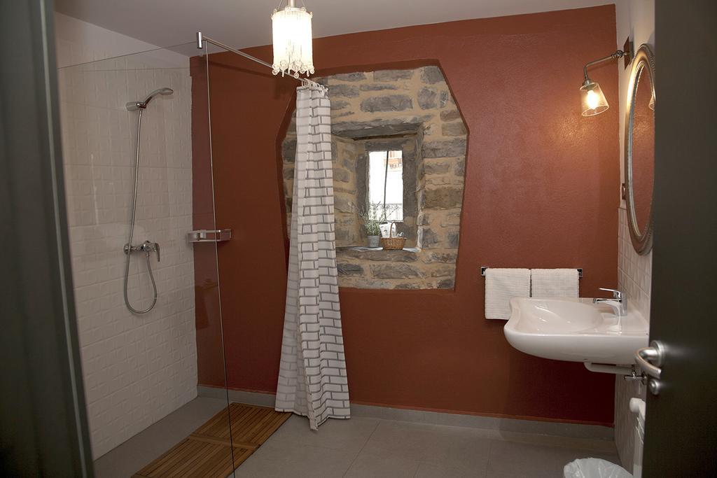 Hostel-Albergue Monte Perdido ตอร์ลา ห้อง รูปภาพ