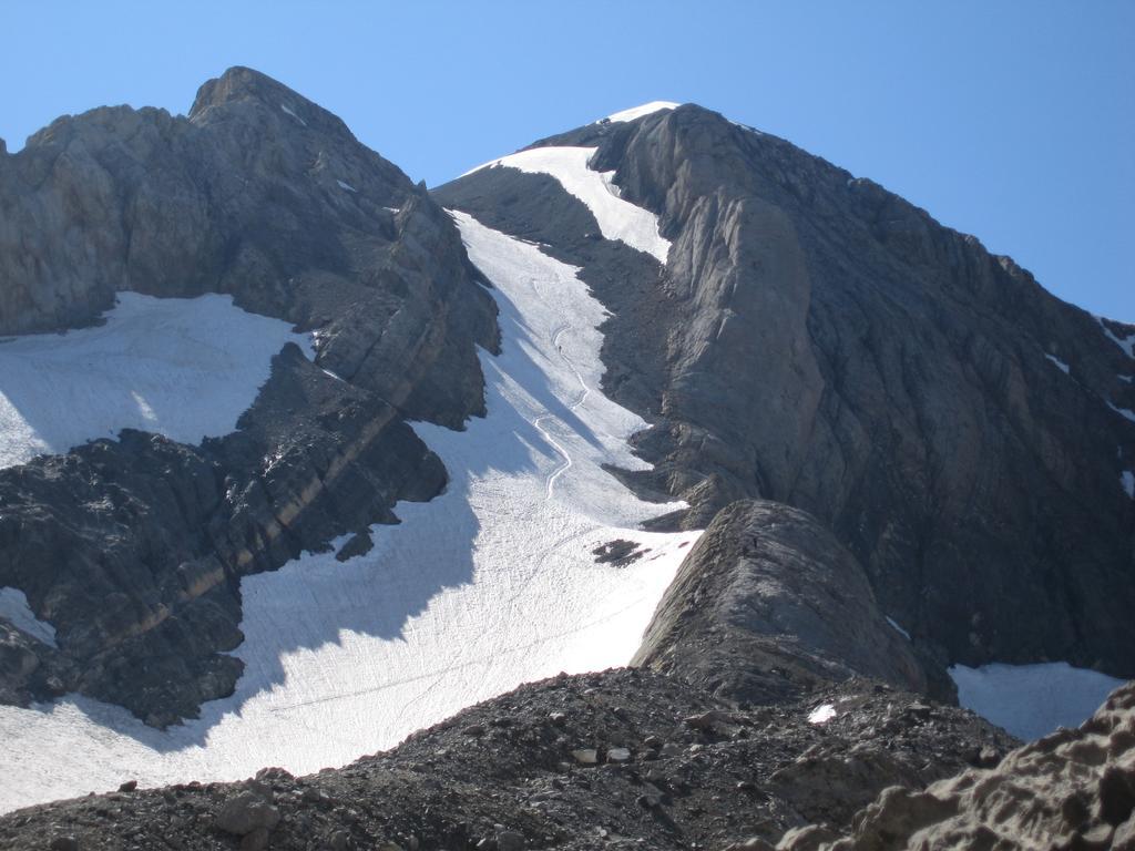 Hostel-Albergue Monte Perdido ตอร์ลา ภายนอก รูปภาพ