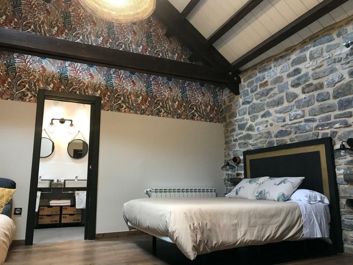Hostel-Albergue Monte Perdido ตอร์ลา ภายนอก รูปภาพ