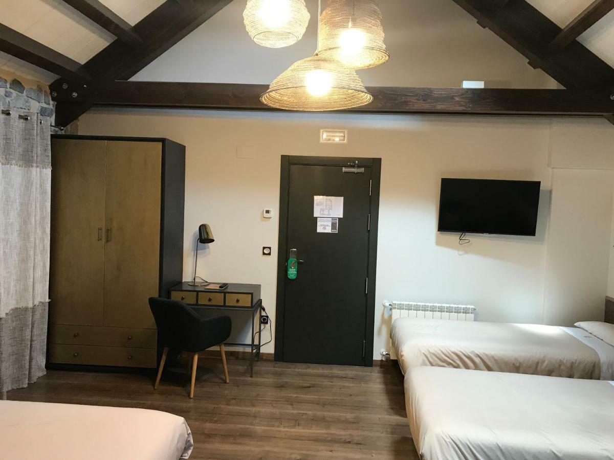Hostel-Albergue Monte Perdido ตอร์ลา ภายนอก รูปภาพ
